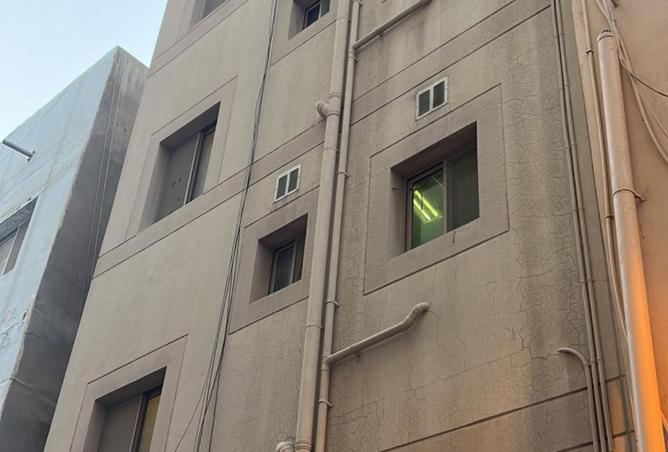 954366 - Property Image 2