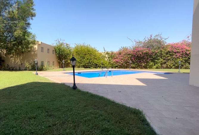 954795 - Property Image 3