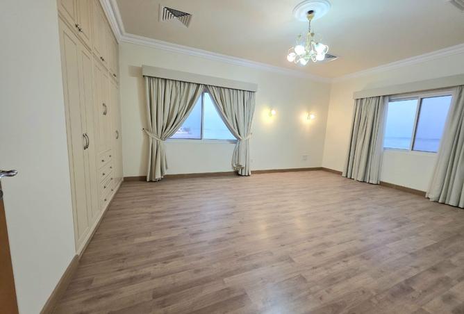 956288 - صورة العقار 3