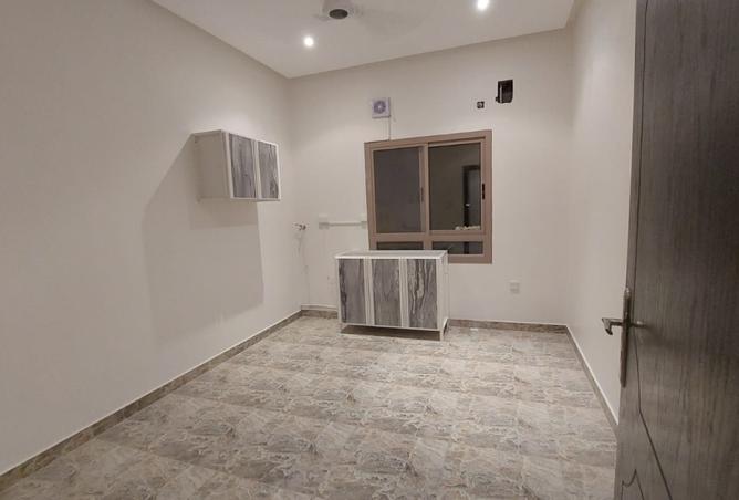 956164 - Property Main Image