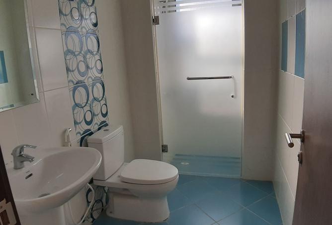 955572 - Property Image 3