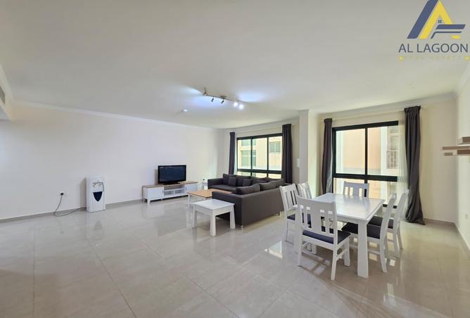 955874 - صورة العقار 2