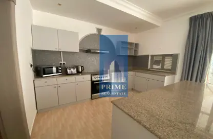 Compound - 2 Bedrooms - 3 Bathrooms for rent in Janabiya - Northern Governorate