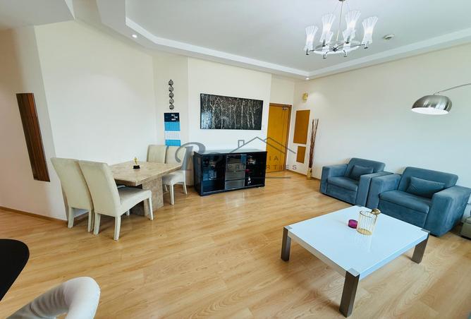 956332 - Property Main Image