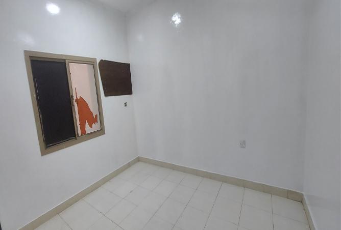 956632 - Property Main Image