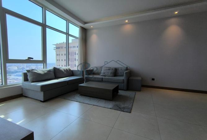 956756 - Property Image 3