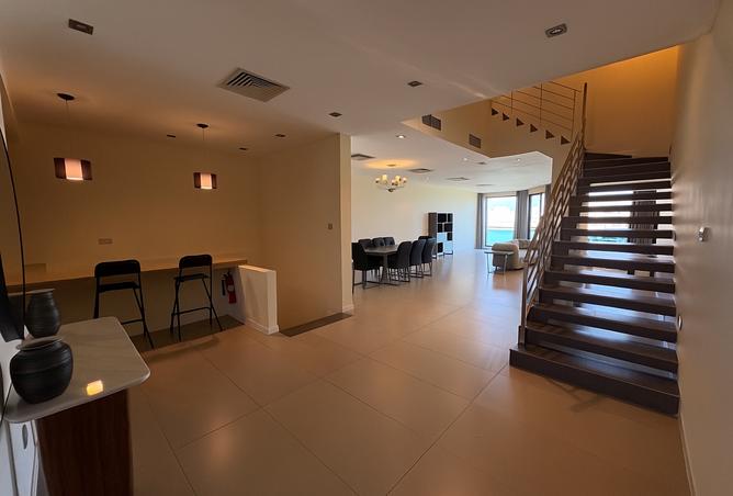 958370 - Property Image 3