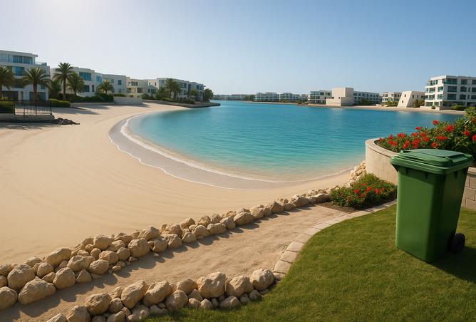 958370 - Property Image 2