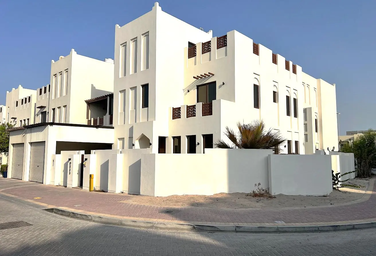 956890 - Property Main Image