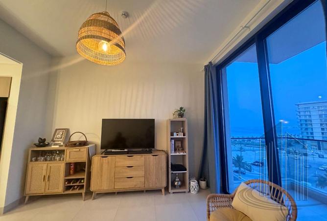 957051 - Property Image 2