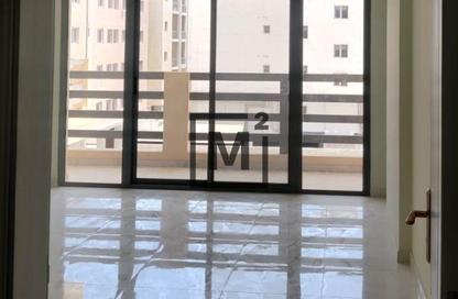 Apartment - 4 Bedrooms - 5 Bathrooms for sale in Hidd - Muharraq Governorate Apartment - 4 Bedrooms - 5 Bathrooms for sale in Hidd - Muharraq Governorate