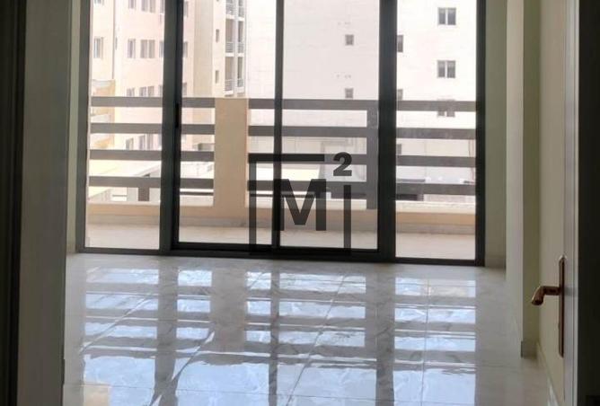 957512 - Property Image 2