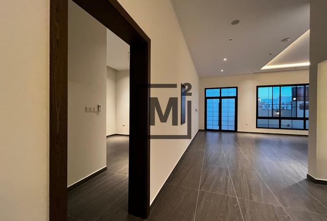 958521 - Property Main Image