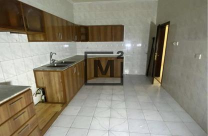 Whole Building - 7+ Bedrooms - 7+ Bathrooms for sale in Busaiteen - Muharraq Governorate Whole Building - 7+ Bedrooms - 7+ Bathrooms for sale in Busaiteen - Muharraq Governorate