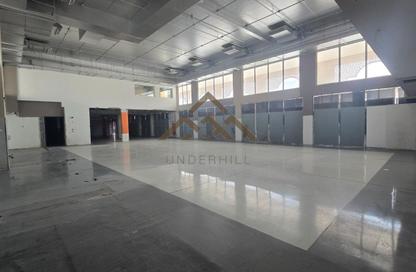 Retail - Studio - 4 Bathrooms for rent in Riffa Al Sharqi - Riffa - Southern Governorate