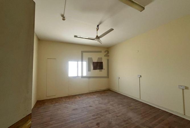962066 - Property Image 3