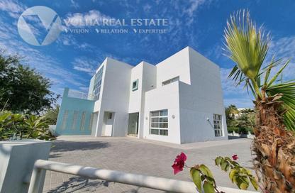 Villa - 5 Bedrooms - 6 Bathrooms for rent in Riffa Views - Riffa - Southern Governorate