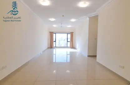 Apartment - 3 Bedrooms - 2 Bathrooms for rent in Janabiya - Northern Governorate
