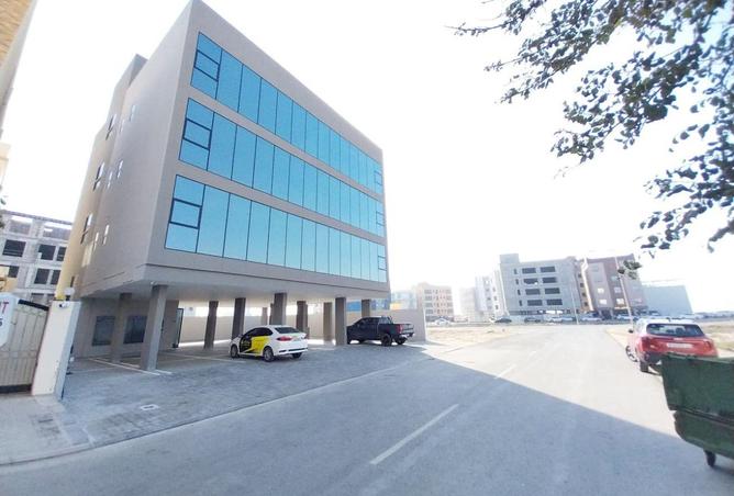 960112 - Property Image 2