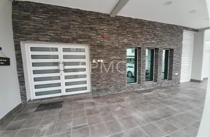 Apartment - 3 Bedrooms - 4 Bathrooms for rent in Tubli - Central Governorate