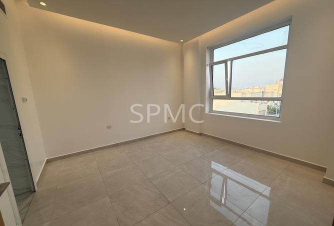 53433646 - Property Image 3
