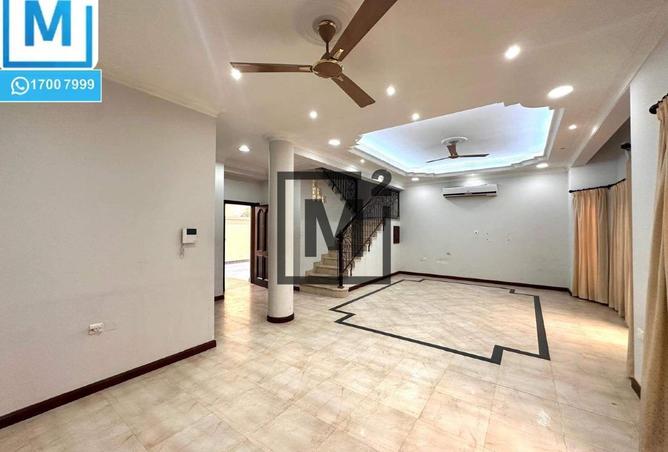 960893 - Property Image 3