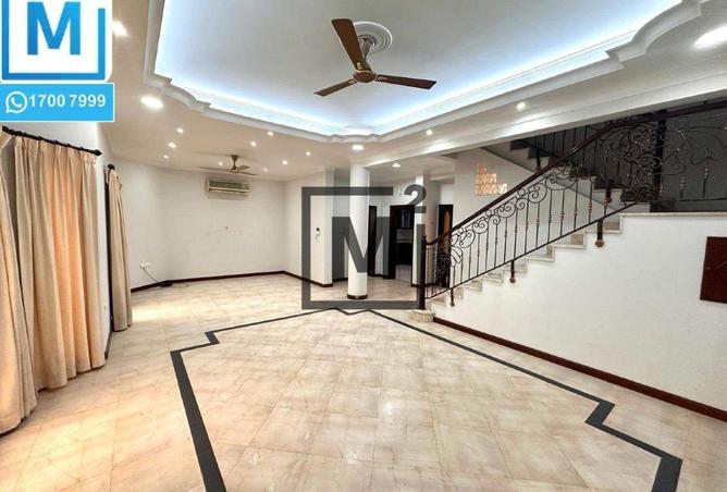 960893 - Property Main Image