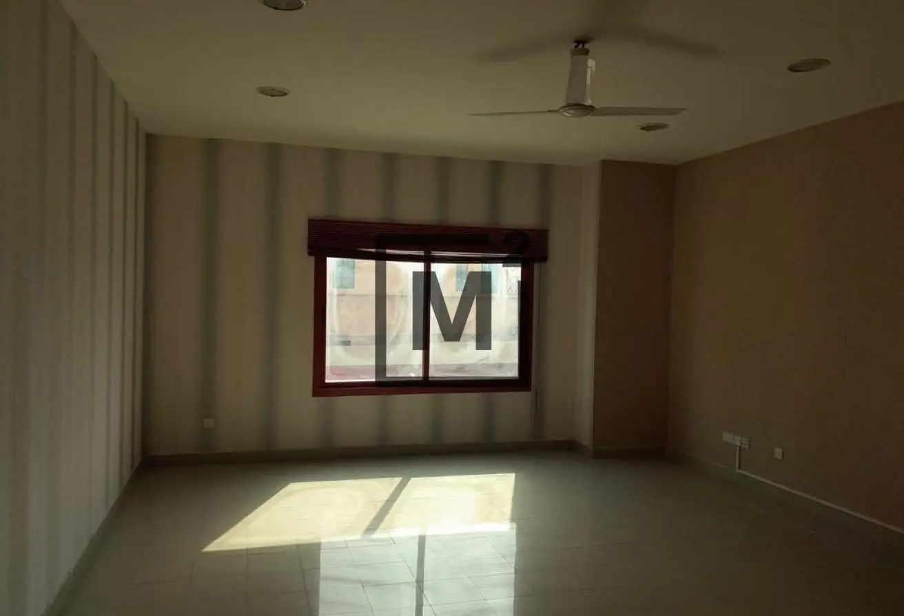 961193 - Property Main Image