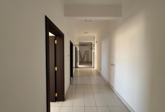 962404 - Property Main Image