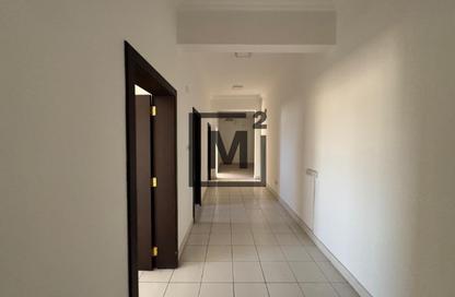 Office Space - Studio - 2 Bathrooms for rent in Gufool - Manama - Capital Governorate