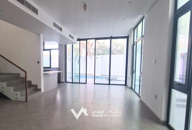 962074 - Property Main Image