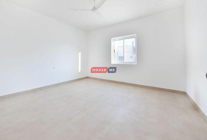 962253 - Property Image 3