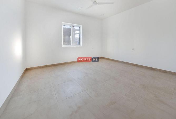 962253 - Property Image 2