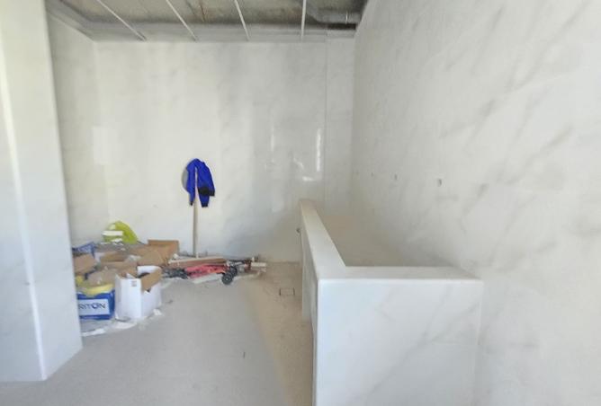 962414 - Property Image 3