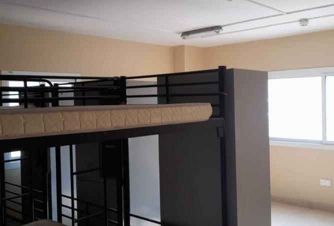 962420 - Property Image 3