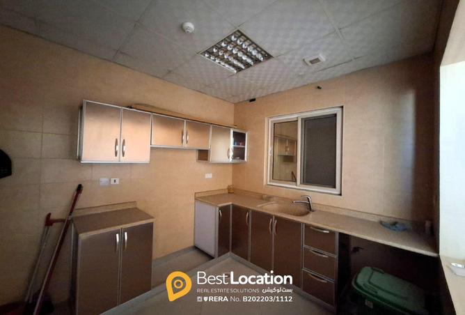 962480 - Property Image 3