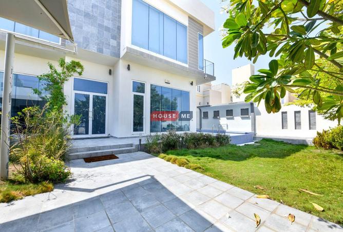 962537 - Property Image 2