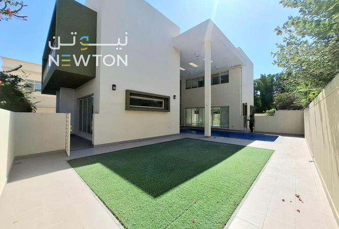 52038312 - Property Image 2