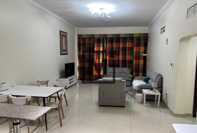 962926 - Property Image 2