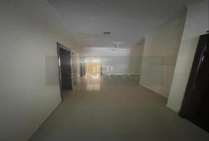 963555 - صورة العقار 2