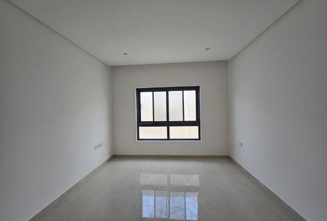 963647 - صورة العقار 2