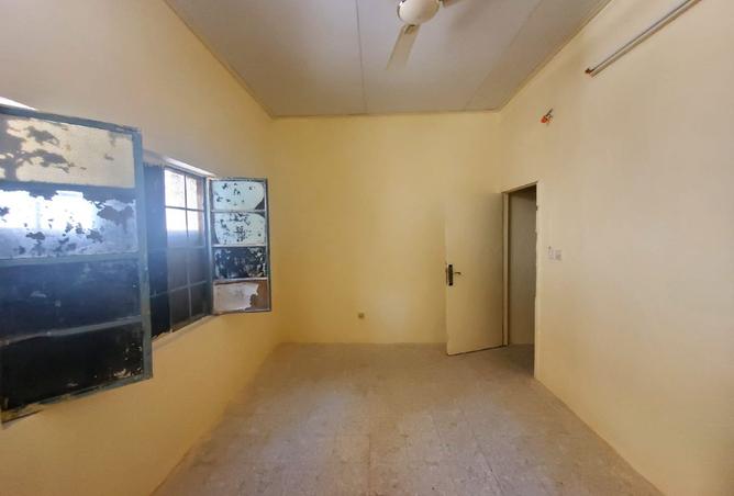 963651 - Property Main Image