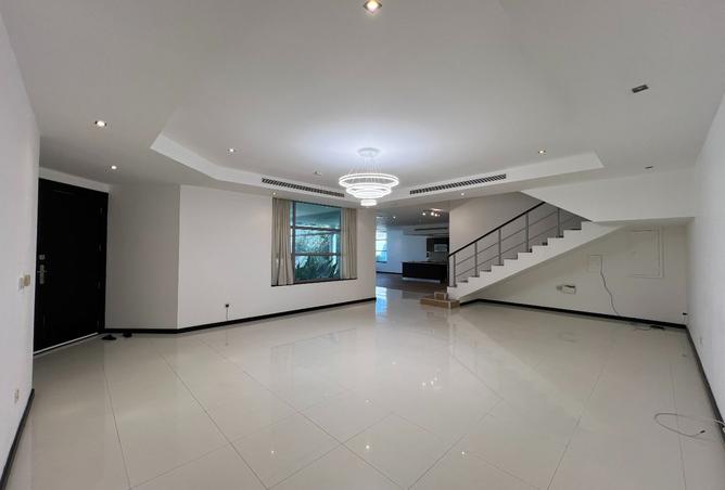 964037 - صورة العقار 2