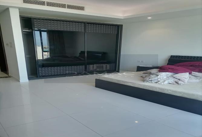 964165 - Property Image 2