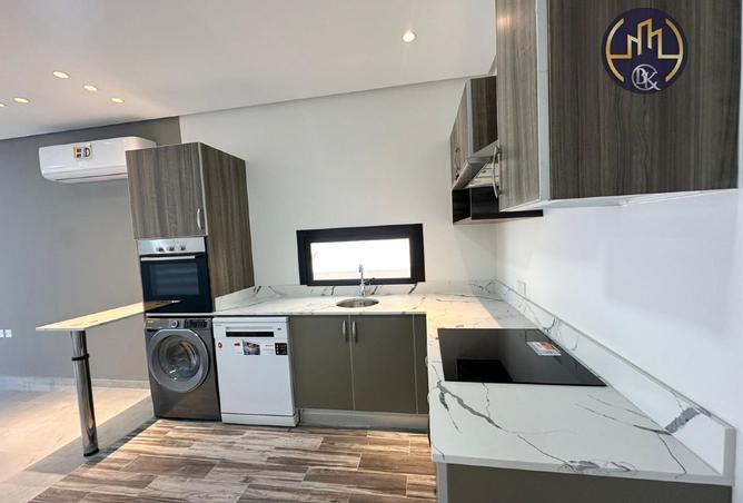 965788 - Property Image 3