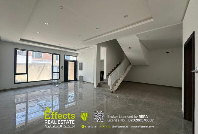964776 - Property Image 2
