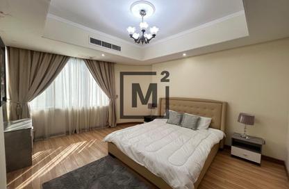 Apartment - 4 Bedrooms - 5 Bathrooms for sale in Al Juffair - Capital Governorate