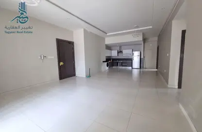 Apartment - 3 Bedrooms - 2 Bathrooms for rent in Saar - Northern Governorate