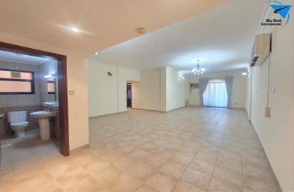 Apartment - 2 Bedrooms - 3 Bathrooms for rent in Adliya - Manama - Capital Governorate