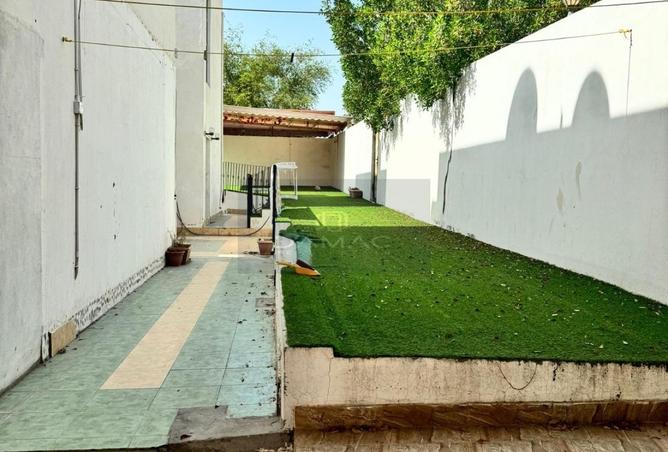 52091368 - Property Image 3